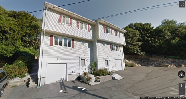 property at 24 Valley Rd