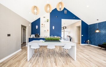 The Whitley in Central, SC - Foto de edificio - Building Photo