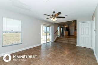 1002 SW 4th Ave in Cape Coral, FL - Building Photo - Building Photo