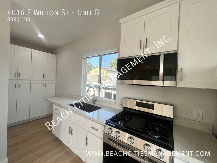 4016 E Wilton St in Long Beach, CA - Building Photo