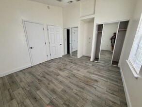 102 Lake Charles Rd in DeLand, FL - Building Photo - Building Photo