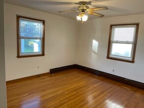 100 Pilgrim Ave, Unit 2 in Worcester, MA - Building Photo - Building Photo