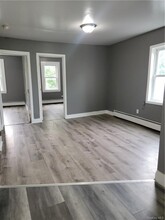 76 N Clinton St in Poughkeepsie, NY - Building Photo - Building Photo