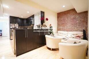 1203 Beacon St, Unit 4 in Brookline, MA - Building Photo