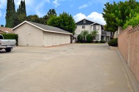 Quadruplex in Monrovia, CA - Building Photo - Building Photo