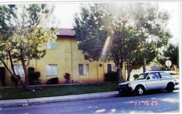 5748 Tilton Ave in Jurupa Valley, CA - Building Photo - Building Photo