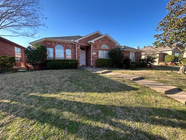 2521 Creek Crossing Rd in Mesquite, TX - Building Photo