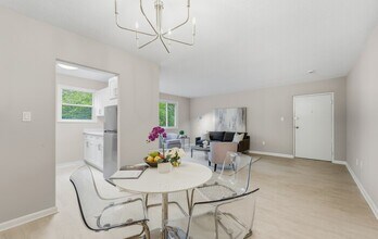 3829 Hamilton St in Hyattsville, MD - Building Photo - Building Photo