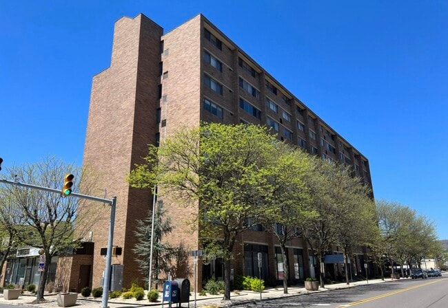 property at 220 Linden St