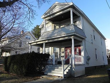 831 Washington Ave in Albany, NY - Building Photo