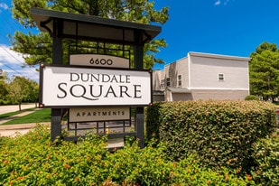 Dundale Square in Norfolk, VA - Building Photo