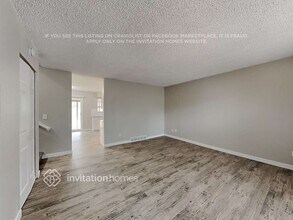 2557 S Memphis Way in Aurora, CO - Building Photo - Building Photo