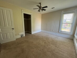 605 W Kalamazoo Ave in Kalamazoo, MI - Building Photo - Building Photo
