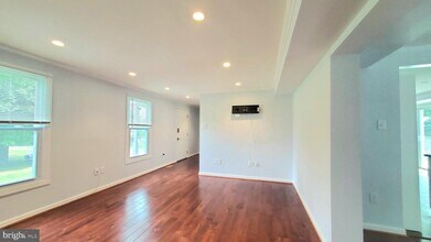 7810 Muncaster Mill Rd in Gaithersburg, MD - Building Photo - Building Photo