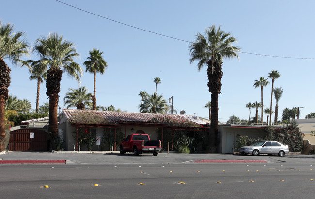 El Prado/Desert Villa in Palm Springs, CA - Building Photo - Building Photo