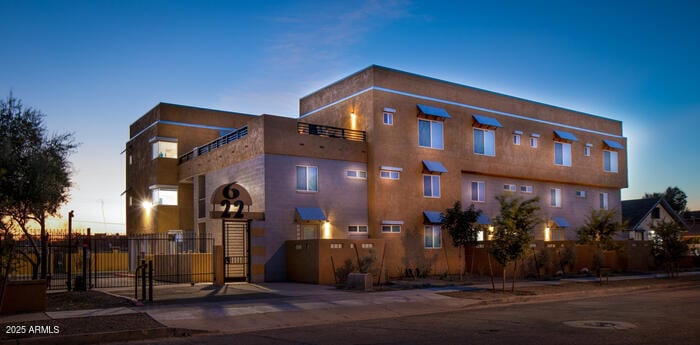 622 N 9th Ave in Phoenix, AZ - Building Photo