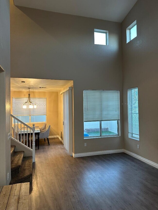 7533 French Springs St in Las Vegas, NV - Building Photo - Building Photo