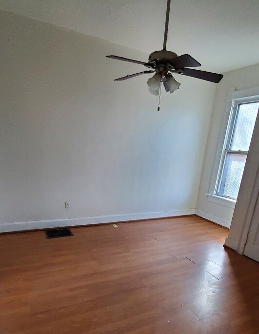 1439 Neil Ave in Columbus, OH - Foto de edificio - Building Photo