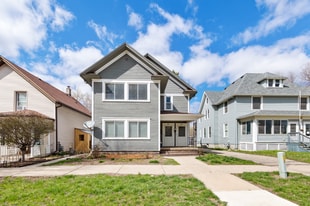 26 6th St NW in Faribault, MN - Building Photo