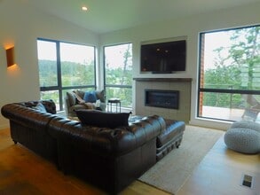 55 Shady Pnes Ln in Lakeside, MT - Building Photo - Building Photo