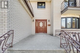 3130 Clemenceau Blvd in Windsor, ON - Building Photo - Building Photo