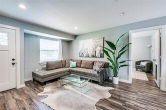 2519 Province Ln in Dallas, TX - Building Photo - Building Photo