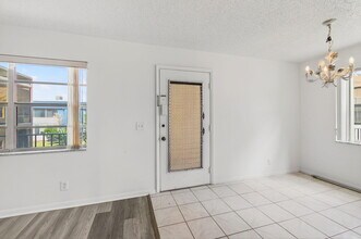 180 Flanders C in Delray Beach, FL - Building Photo - Building Photo