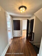 942 Wyoming Ave in Forty Fort, PA - Building Photo - Building Photo