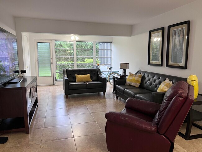 2530 Black Olive Blvd-Unit -103 in Delray Beach, FL - Building Photo - Building Photo