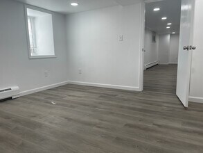 56 Rose Rd in West Nyack, NY - Building Photo - Building Photo