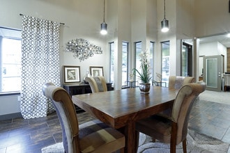 Constellation in Renton, WA - Building Photo - Interior Photo