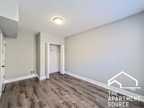 1128 Maple Ave, Unit 2 in Evanston, IL - Building Photo - Building Photo