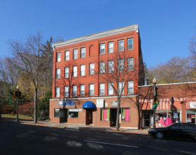 107-109 W Main St in Meriden, CT - Building Photo - Building Photo