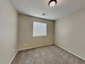 1618 E Harwell Rd in Phoenix, AZ - Building Photo - Building Photo