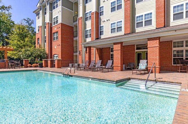Room in Apartment on Campus Pointe Ct in Charlotte, NC - Building Photo - Building Photo