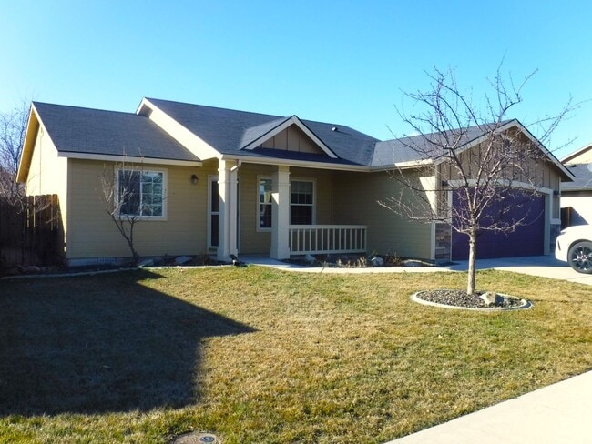 4535 N Price Ave in Meridian, ID - Building Photo - Building Photo