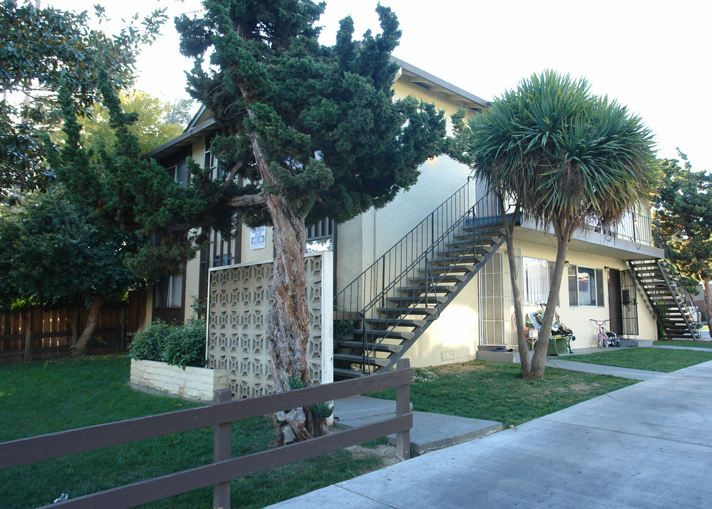 3228 Williamsburg Dr in San Jose, CA - Building Photo