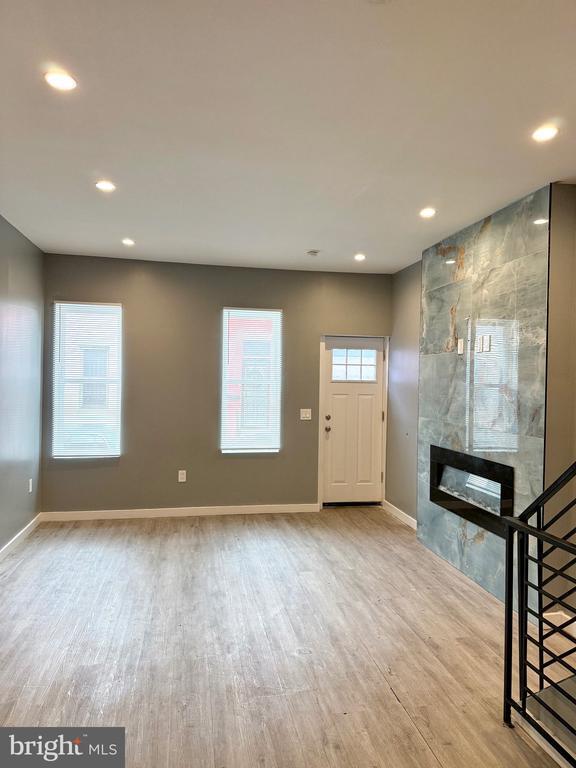 1863 N Taylor St in Philadelphia, PA - Building Photo - Building Photo