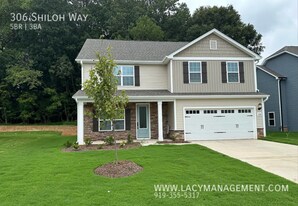 306 Shiloh Wy in Mebane, NC - Building Photo