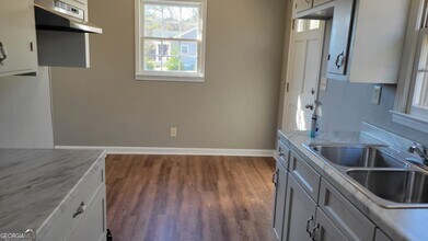 130 Bowman Rd in Lindale, GA - Building Photo - Building Photo