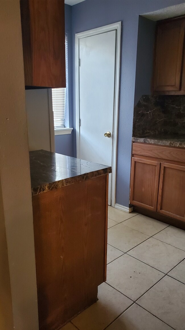15610 Weldon Dr in Houston, TX - Building Photo - Building Photo