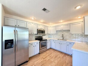 16801 N 94th St in Scottsdale, AZ - Building Photo - Building Photo
