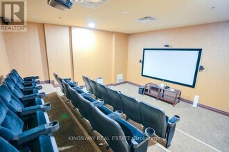 349 Rathburn Rd W in Mississauga, ON - Building Photo - Building Photo