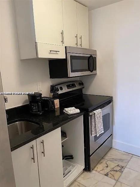 property at 801 8th St