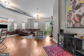 1801 E Passyunk Ave in Philadelphia, PA - Building Photo - Building Photo