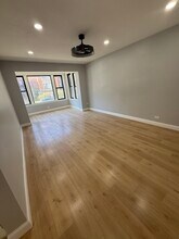 6737 S East End Ave in Chicago, IL - Building Photo - Building Photo