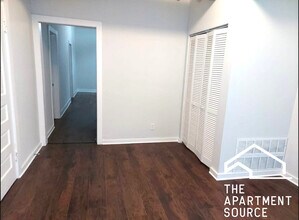 2543 S St Louis Ave in Chicago, IL - Building Photo - Building Photo