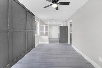 4755 Wilmington St in Houston, TX - Building Photo - Building Photo