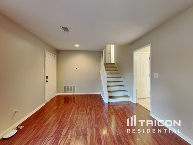 4069 Valley Brook Rd in Snellville, GA - Building Photo - Building Photo