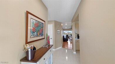 7848 Emerald Cir in Naples, FL - Building Photo - Building Photo